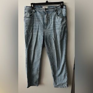 Abercrombie & Fitch the ankle straight ultra high rise jean